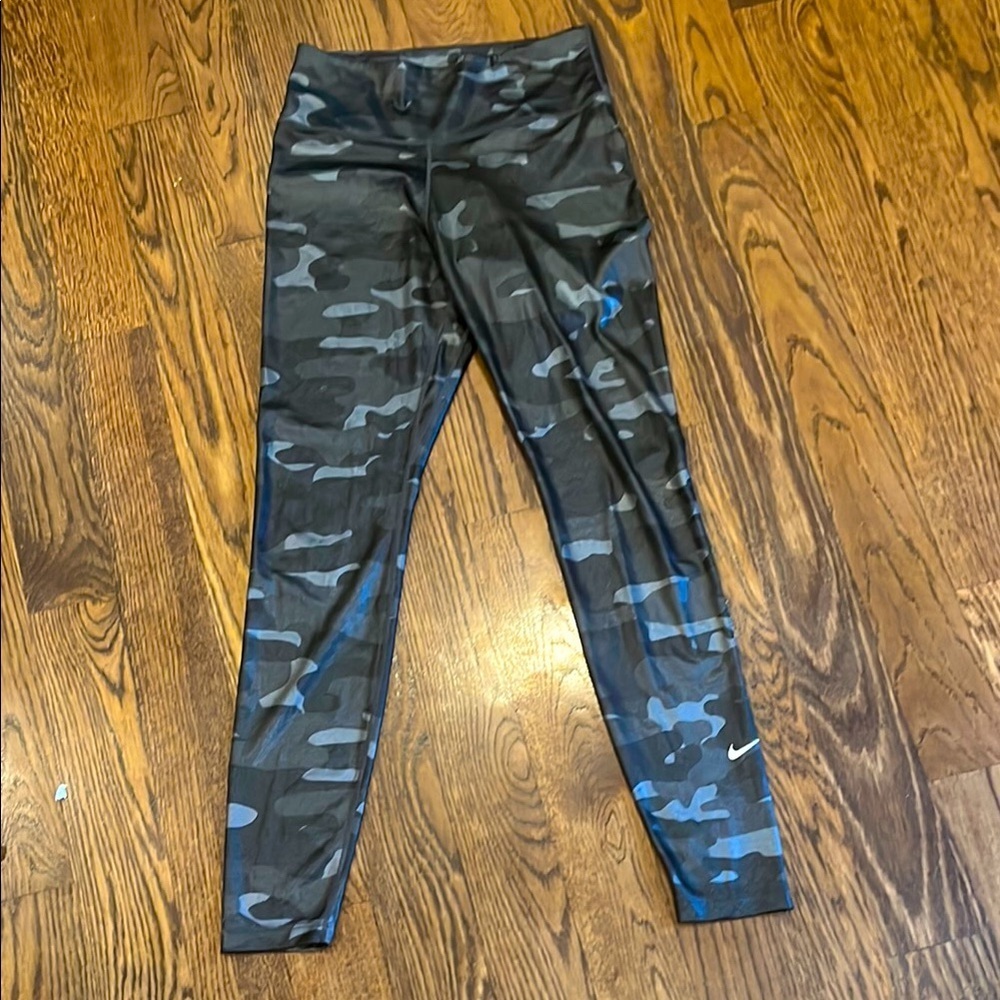 Nike S Camouflage Leggings